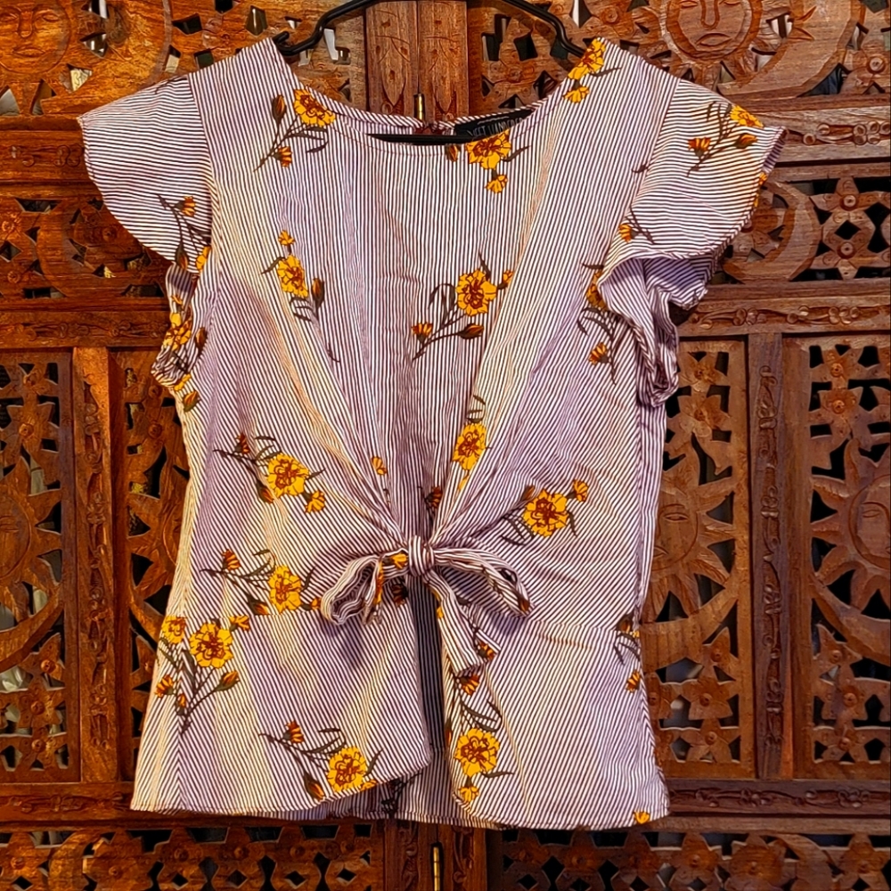 Sweet Wanderer flutter sleeve front wrap  burgundy pinstripe floral blouse